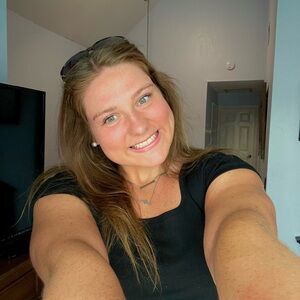 Meet your Posher, Brynne